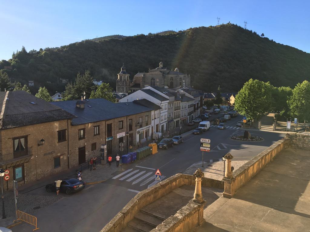 San Nicolas El Real Вільяфранка-дель-Б'єрсо Екстер'єр фото